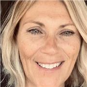 Donne cours de français et aide aux devoirs pour niveau primaire, collège et lycée
